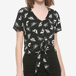 Moth print tie front crop top
